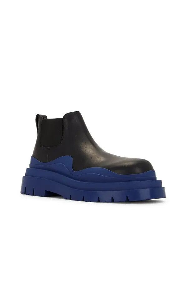 Bottega Veneta o1n1vont0924 Cruise Blue Sole Tire Ankle Chelsea Boot Black Size US 10 / EU 43 - 2 Thumbnail