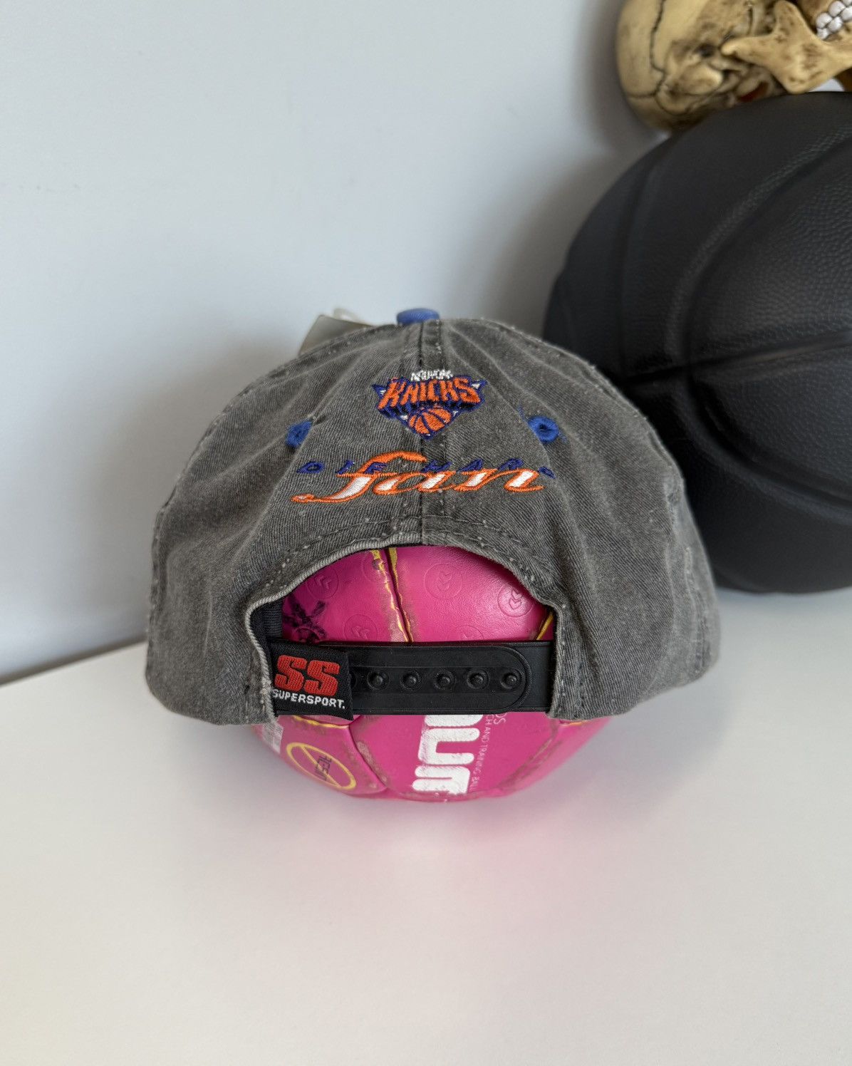 Vintage BNWT 90’s New York Knicks NBA Licensed Cap Hat One Size Size ONE SIZE - 5 Thumbnail