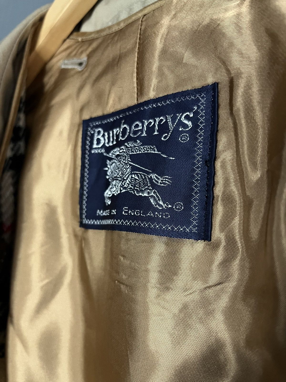Burberry Burberrys of London🧥Nova Check Large Size US L / EU 52-54 / 3 - 5 Thumbnail