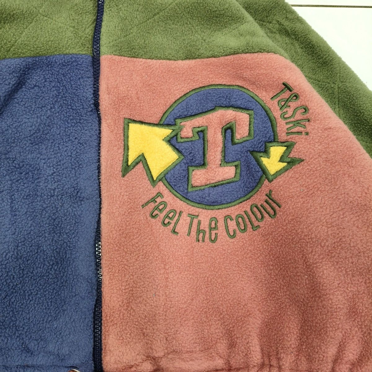 Vintage Vintage T&Ski New Zealand 90's Fleece Hoodie Size US XS / EU 42 / 0 - 8 Thumbnail