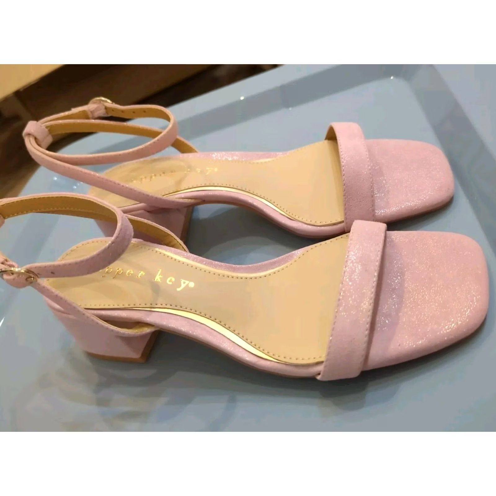 Vintage Copper Key Pink Block Heel Sandals Brand New Women US 7 Strappy Leather Block Heel Shoes Size US 7 / IT 37 - 6 Thumbnail