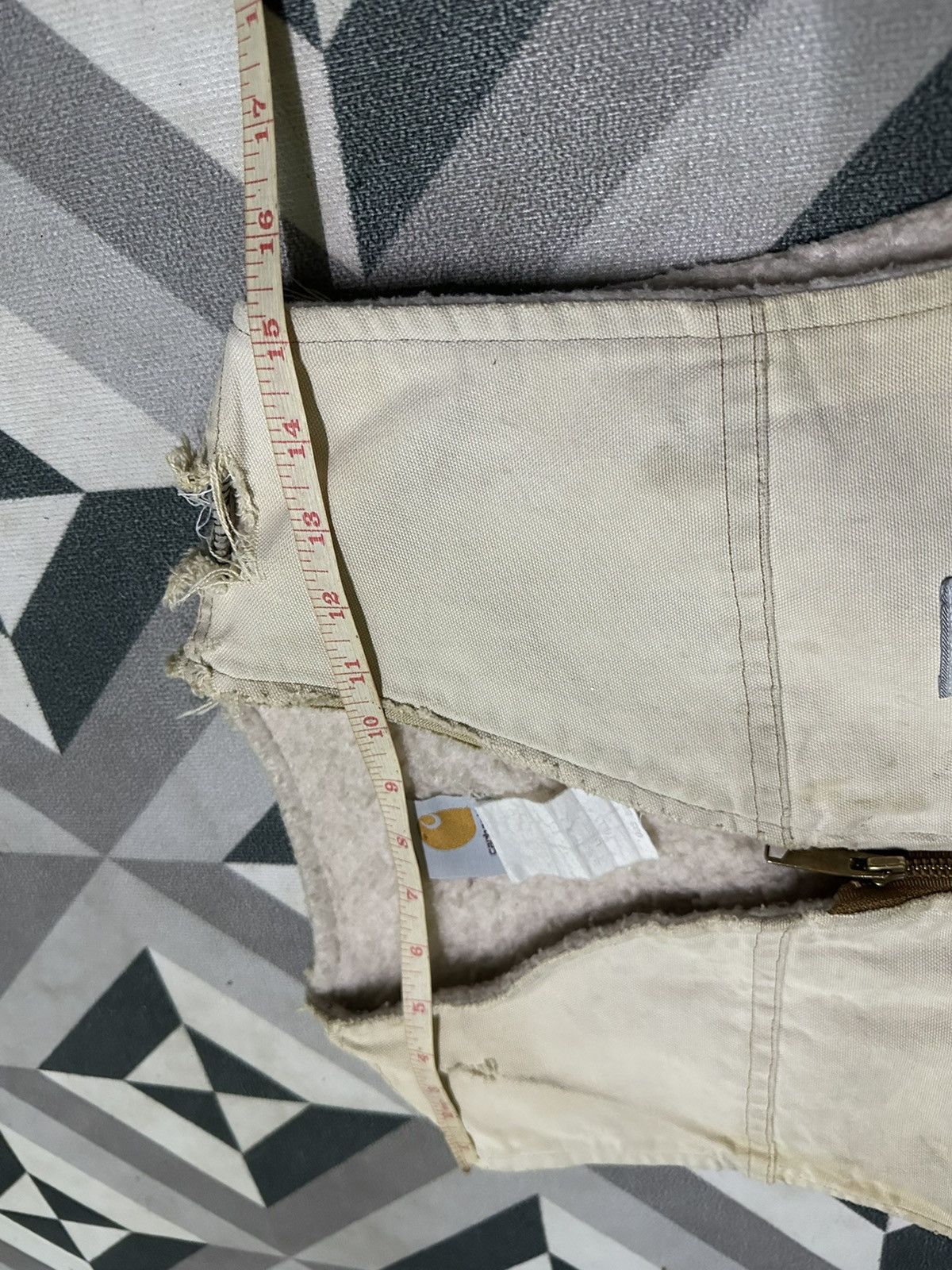 Carhartt 🔥Rare🔥 Crazy Vintage Carhartt thrased vest Size US L / EU 52-54 / 3 - 10 Thumbnail