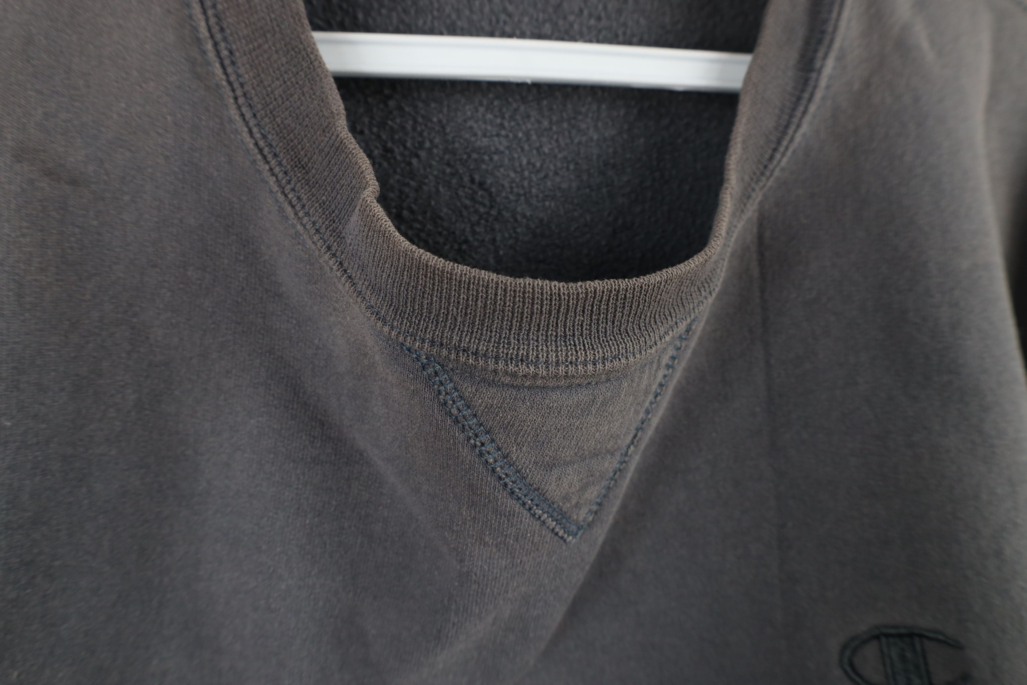 Champion × Vintage Vintage 90s Champion Crewneck Sweatshirt Steel Blue Size US L / EU 52-54 / 3 - 6 Thumbnail