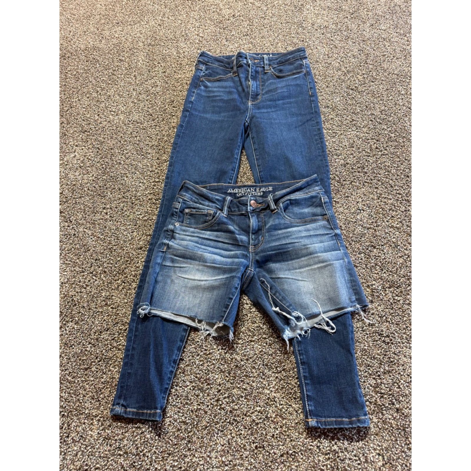 American Eagle Outfitters American Eagle Women's Jeans & Shorts Size 4 Blue Denim Lot Of 2 Jegging Cutoff Size 27" / US 4 / IT 40 - 2 Thumbnail