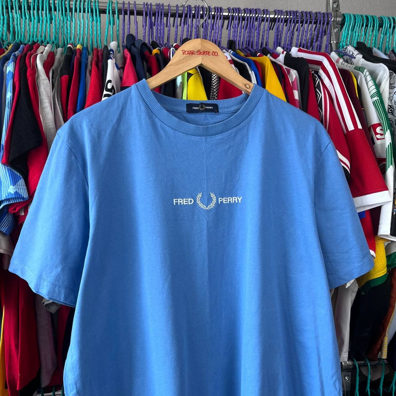 Fred Perry Fred Perry Blue Cental Logo Tshirt Size L Size US L / EU 52-54 / 3 - 1 Thumbnail