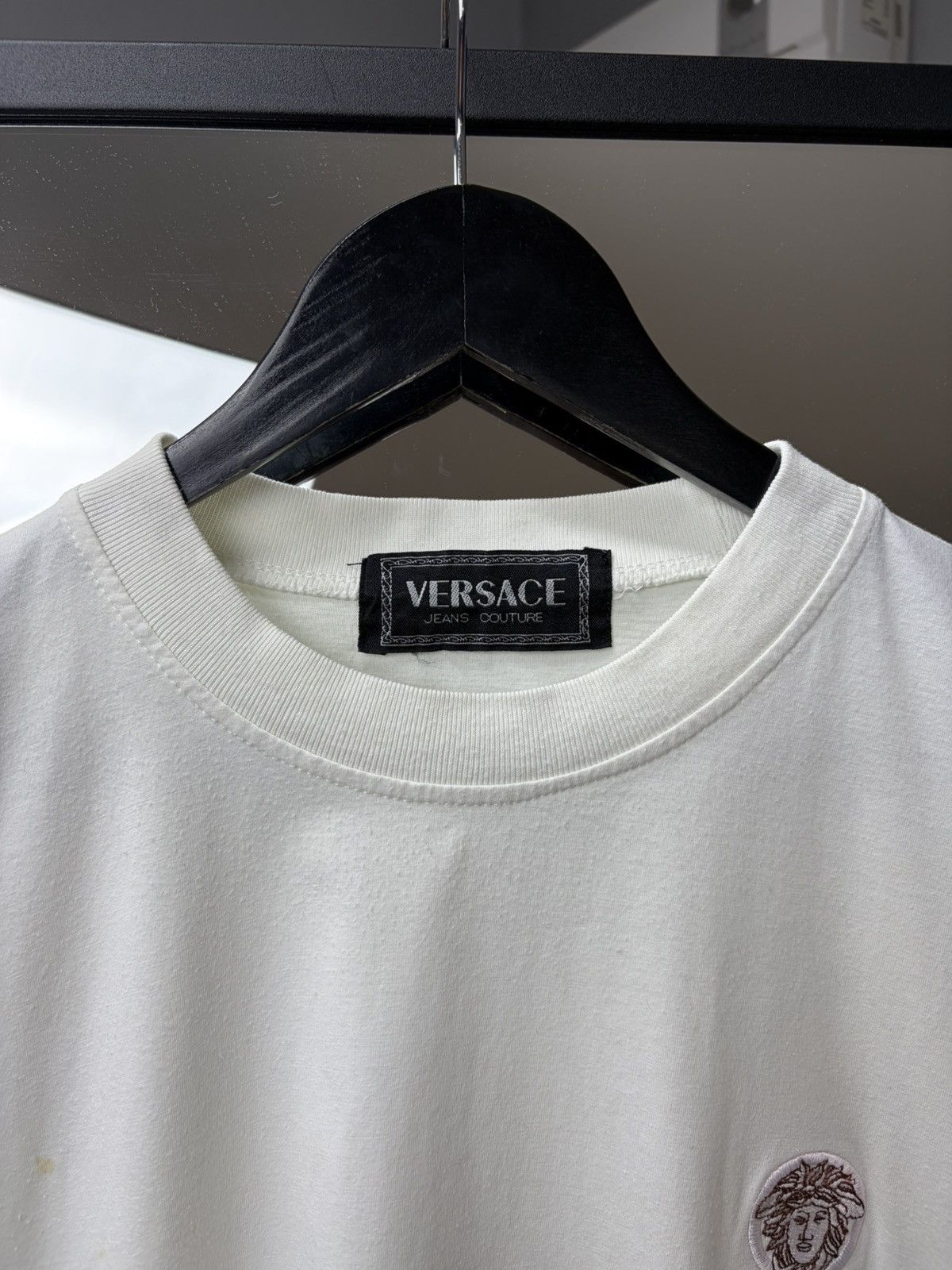 Versace Versace Medusa Logo T-Shirt White Minimal Luxury Vintage Tee Size US M / EU 48-50 / 2 - 7 Thumbnail