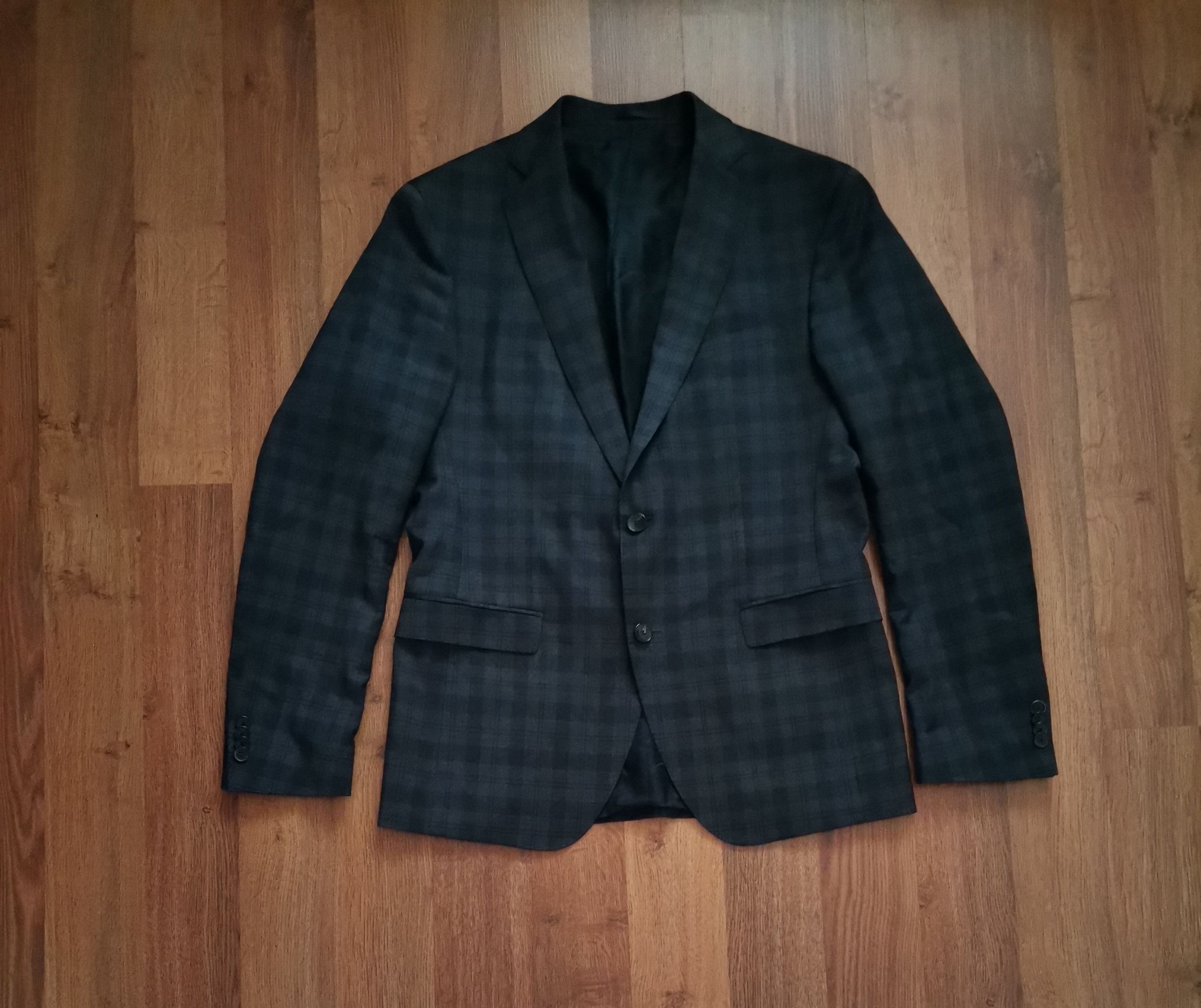 Hugo Boss Hugo Boss Plaid Blazer Size 40R - 1 Thumbnail