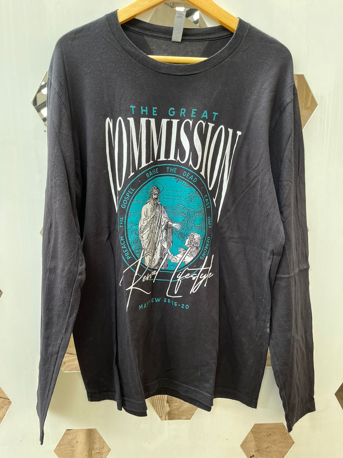 Other Jesustee The Great Commision Longsleeve graphic tee tshirt Size US L / EU 52-54 / 3 - 1 Thumbnail