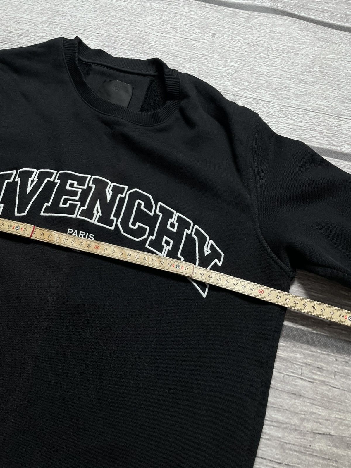 Givenchy Givenchy College Slim Fit Crewneck Black Sweatshirt Size US S / EU 44-46 / 1 - 12 Thumbnail