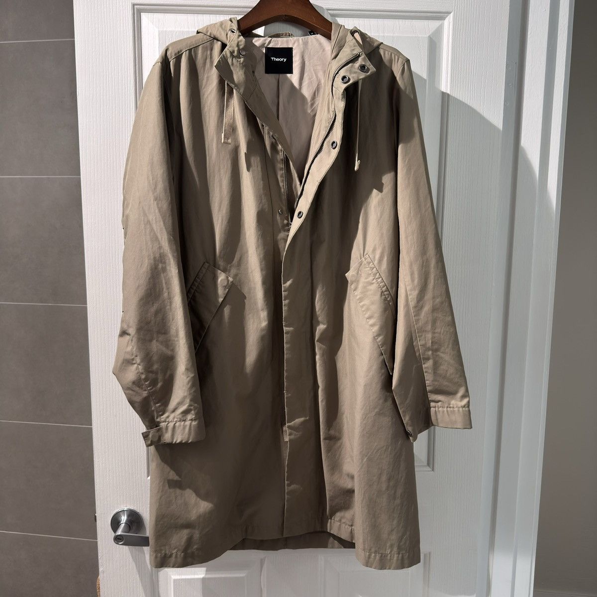 Theory Theory Khaki Hooded Trench Coat Size US M / EU 48-50 / 2 - 1 Thumbnail