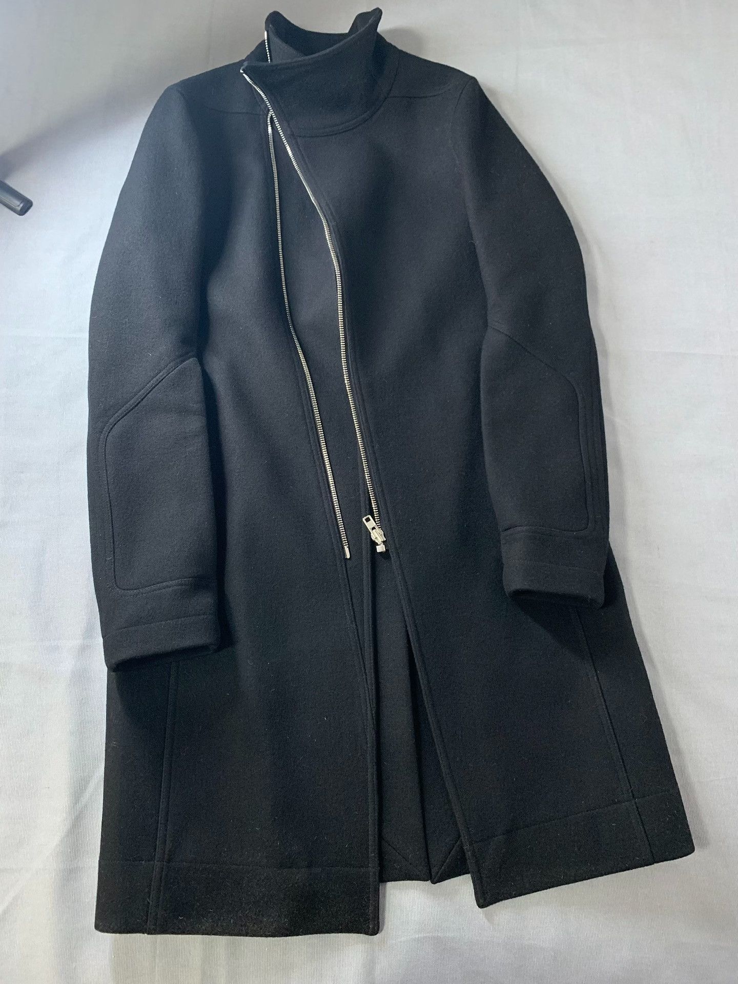 Rick Owens Rick Owens Wool Long Zip Coat Size US S / EU 44-46 / 1 - 1 Thumbnail