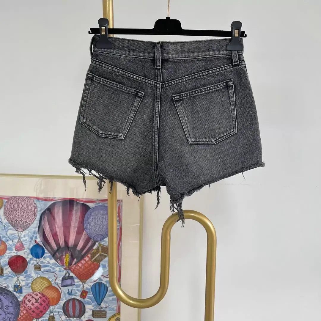 Saint Laurent Paris Saint Laurent denim short 26 Size 26" / US 2 / IT 38 - 2 Thumbnail