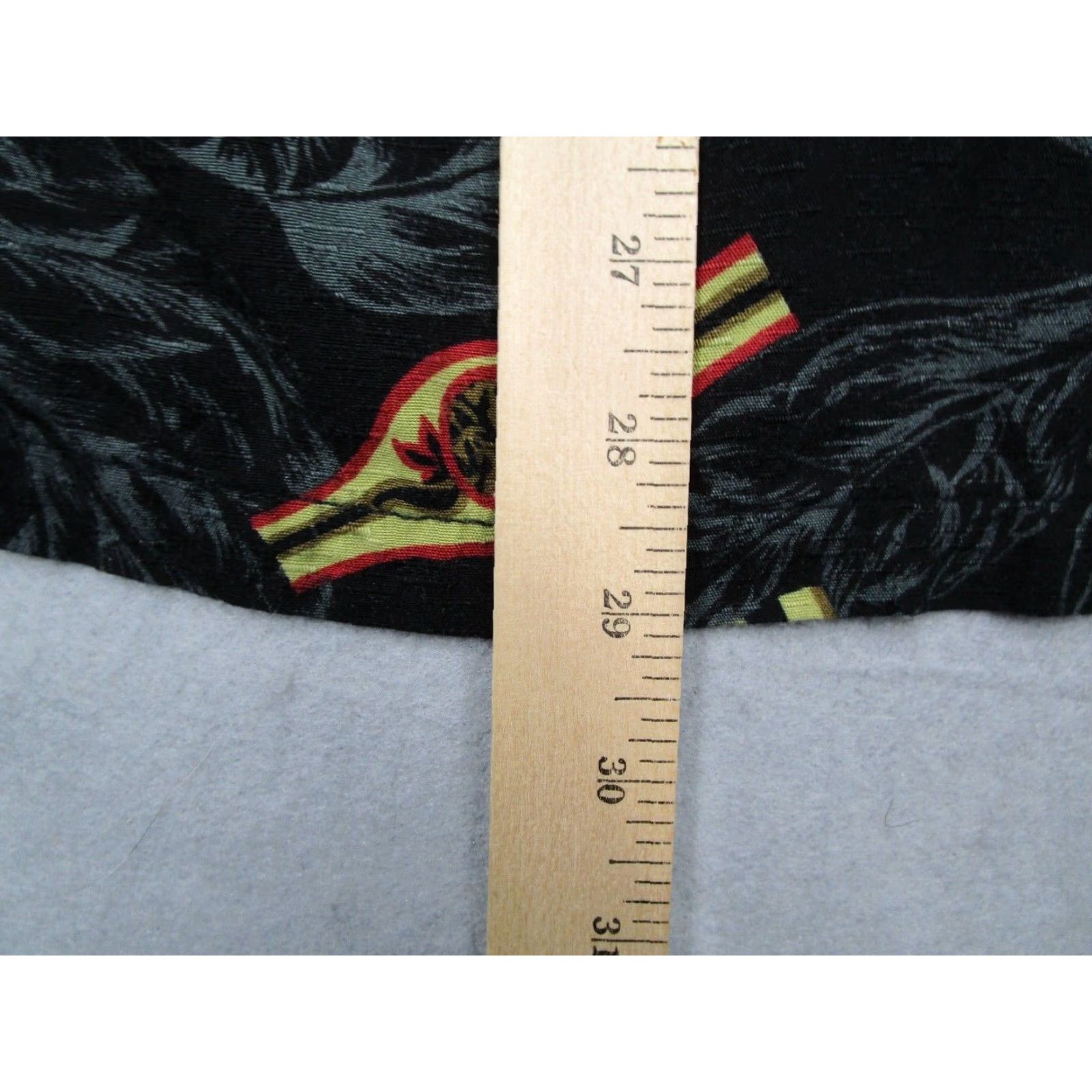 ALOHAS Kahala Men's Black Short Sleeve Button-Up Shirt Geometric Hawaiian Retro Cigar Band Rayon Kahala Shirt Adult Large Mens Size US L / EU 52-54 / 3 - 6 Thumbnail