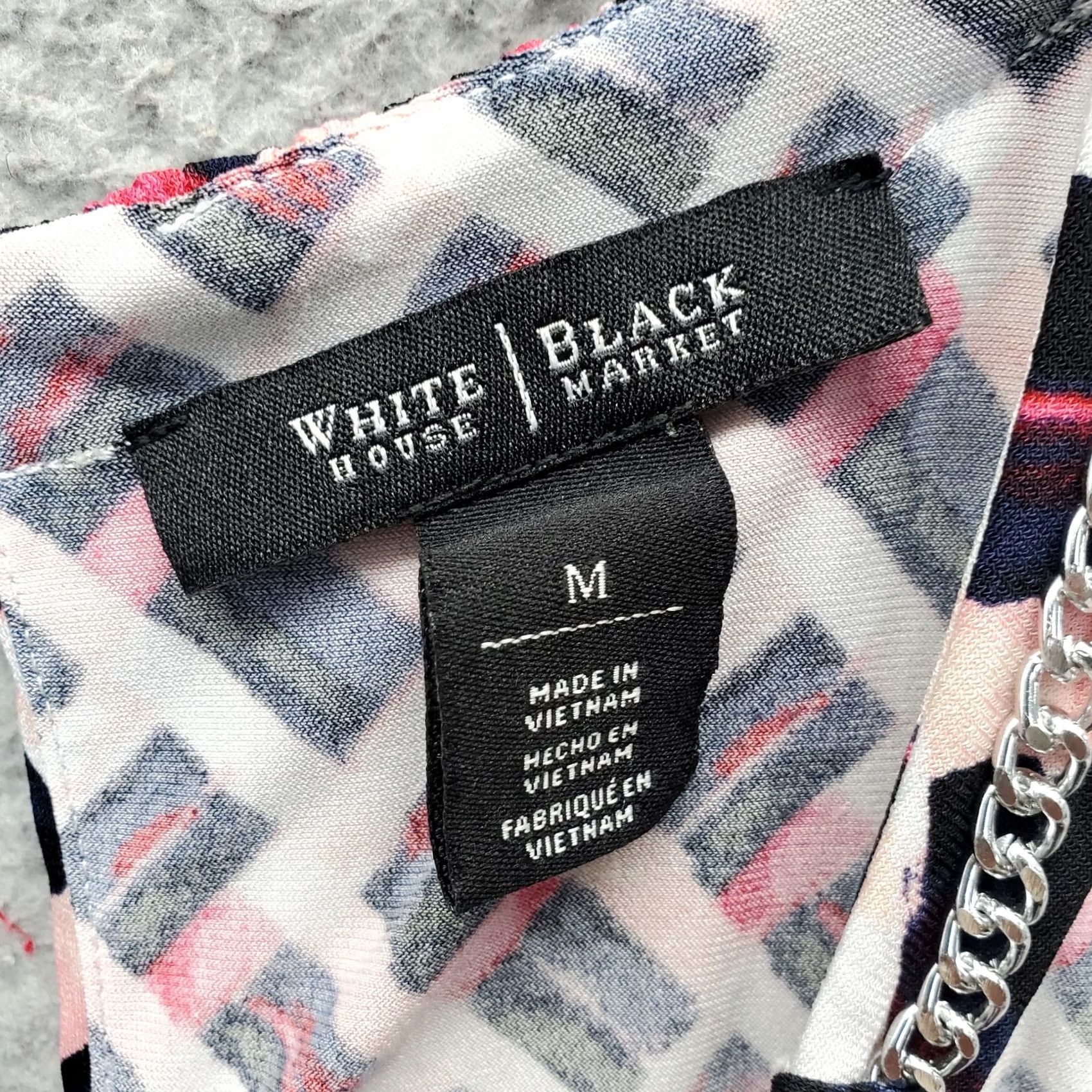 White House Black Market White House Black Market Blouse Womens M Multicolor Patterned Pleated Keyhole Back Shirt Adult Womens M Multicolor Geometric Sleeveless Size M / US 6-8 / IT 42-44 - 5 Thumbnail