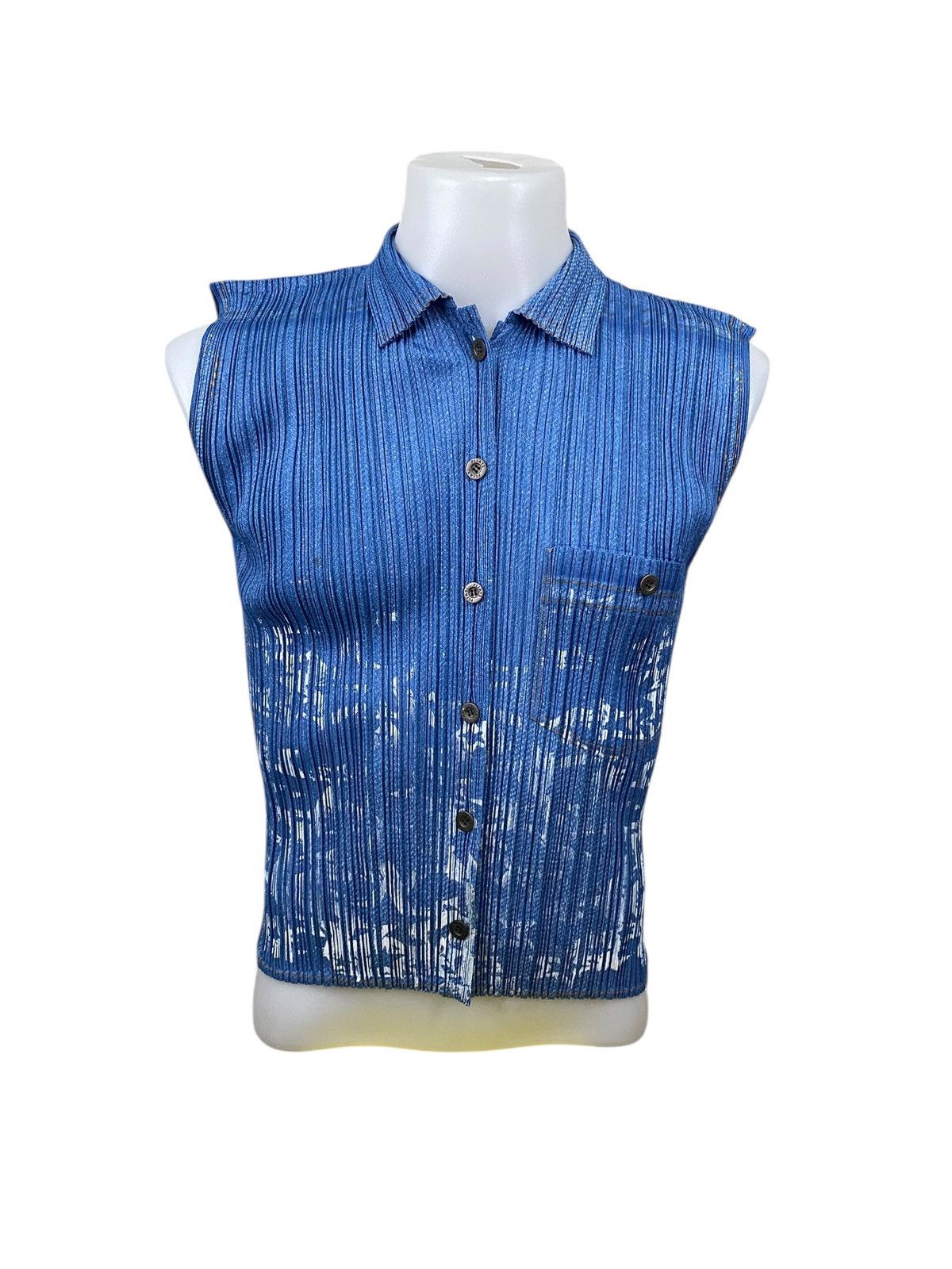 Pleats Please Issey Miyake Pleats please issey miyake shirt button ups nice design Size M / US 6-8 / IT 42-44 - 2 Thumbnail