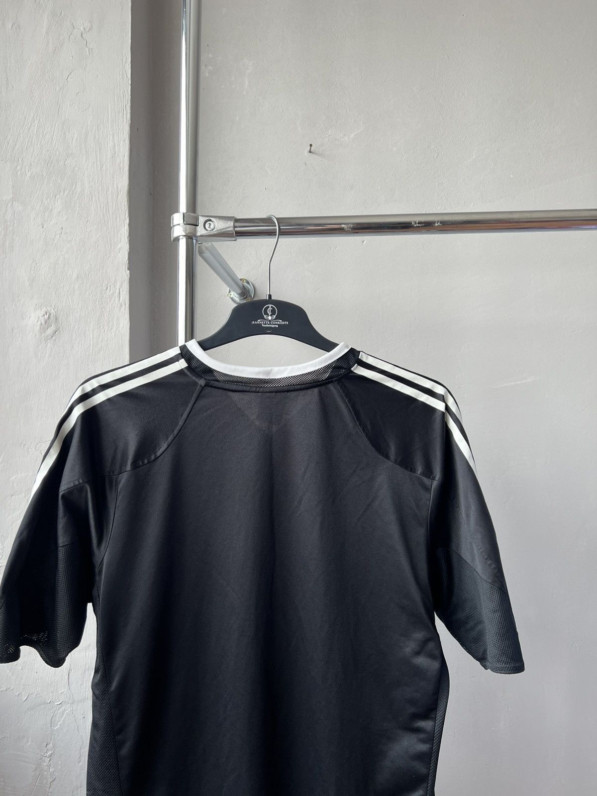 Adidas 2004/05 REAL MADRID AWAY SOCCER JERSEY FOOTBALL SHIRT L Size US L / EU 52-54 / 3 - 18 Thumbnail