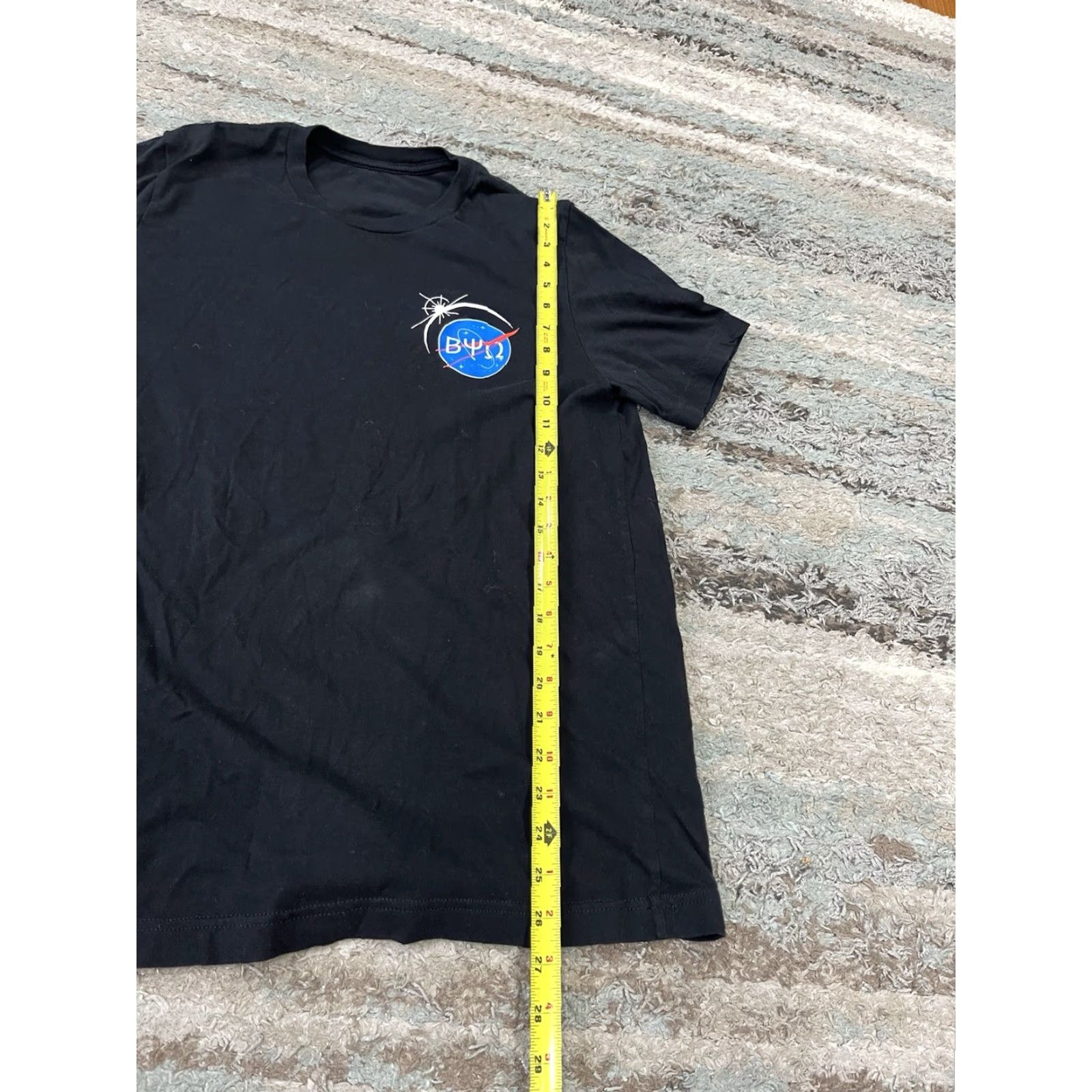 Omega VINTAGE Beta Psi Omega Rush Space Themed Tshirt T-Shirt Graphic Black M/L Mens Womens Boys Girls 2000s Casual Original Rush Age? Size M / US 6-8 / IT 42-44 - 3 Thumbnail