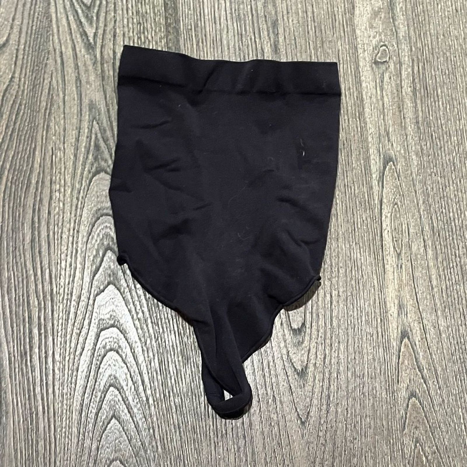 SKIMS NWOT Skims Shapewear Brief Seamless Sculpt Shapewear L/XL Size ONE SIZE - 1 Thumbnail