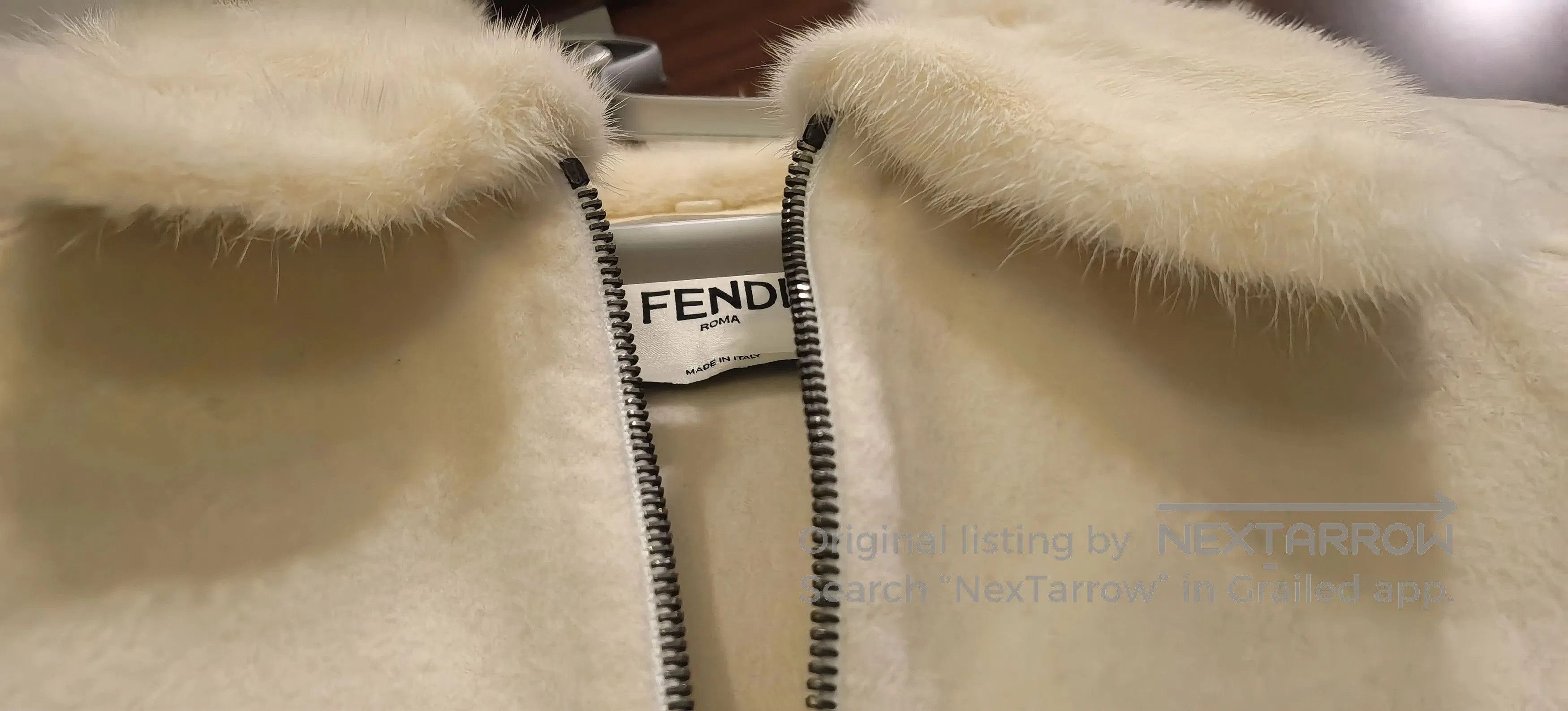 Fendi fendi wool cape coat with unique collar. Size US XS / EU 42 / 0 - 3 Thumbnail