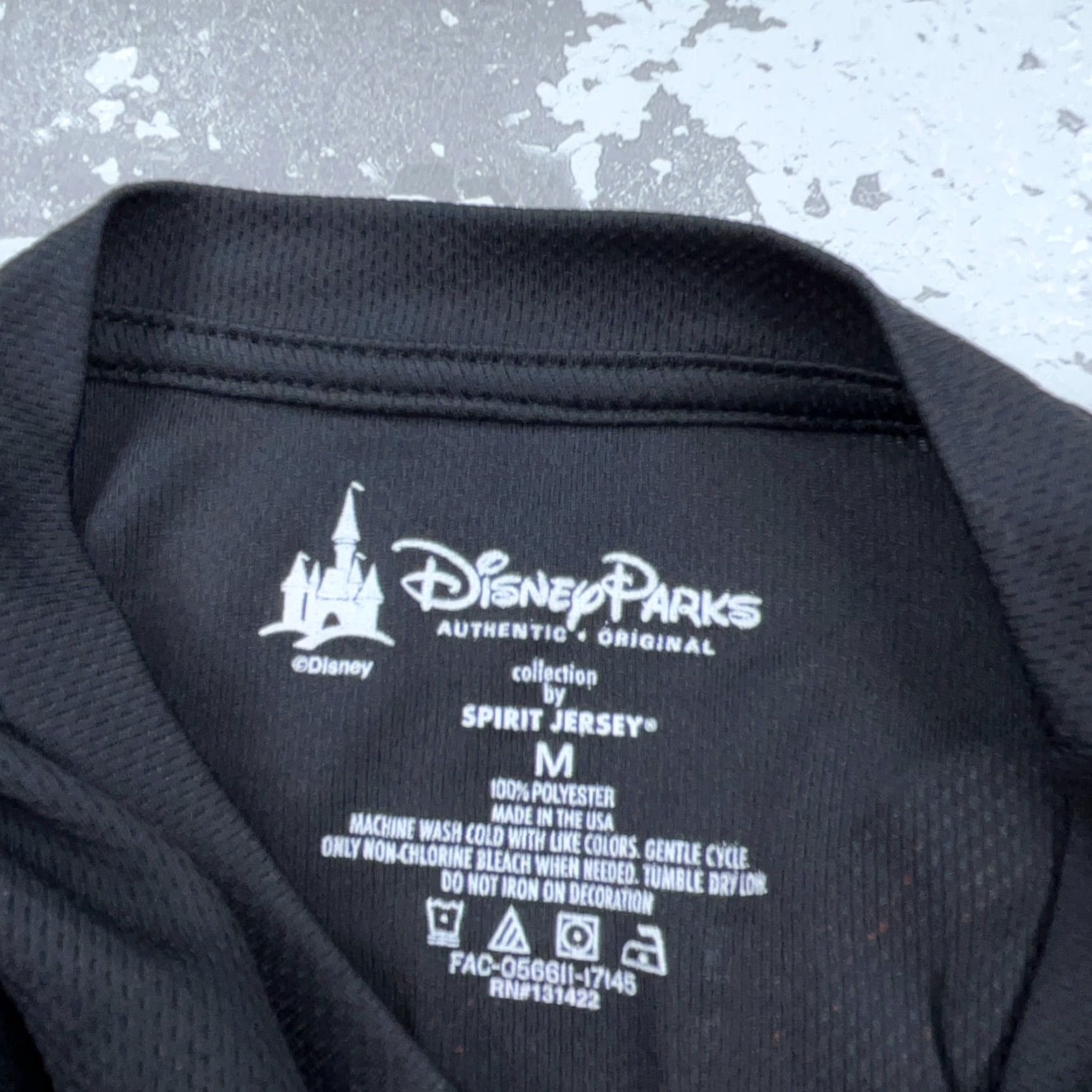 Disney Disney Spirit Jersey Shirt Women M Red Black Tee Polyester Performance Jersey All Seasons Casual Classic Theme 90s Womens Size M / US 6-8 / IT 42-44 - 3 Thumbnail