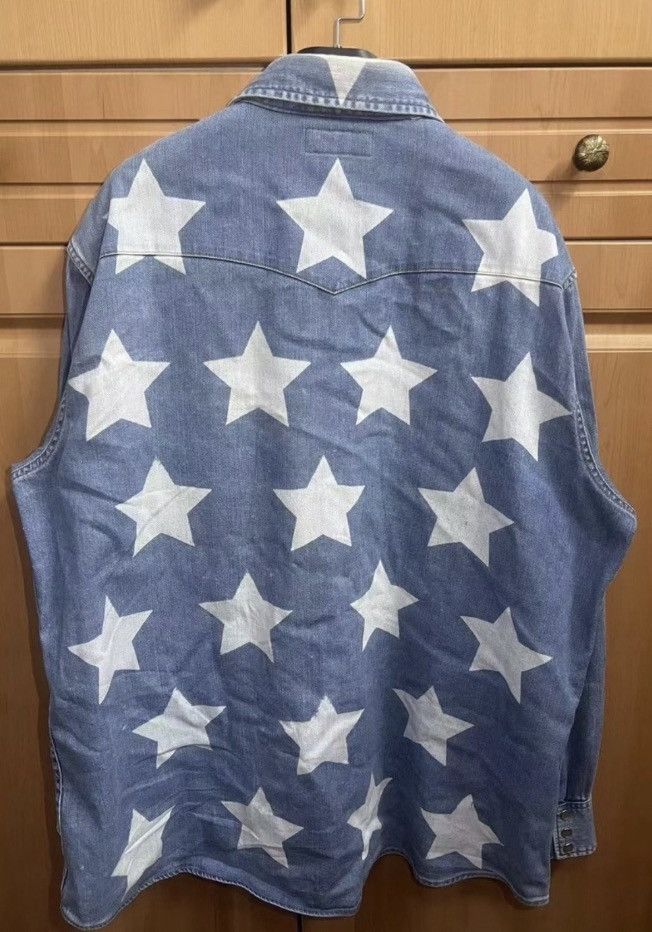 Saint Laurent Paris × Yves Saint Laurent Saint Laurent Slp Full Of Stars Denim Shirt Size US S / EU 44-46 / 1 - 2 Thumbnail