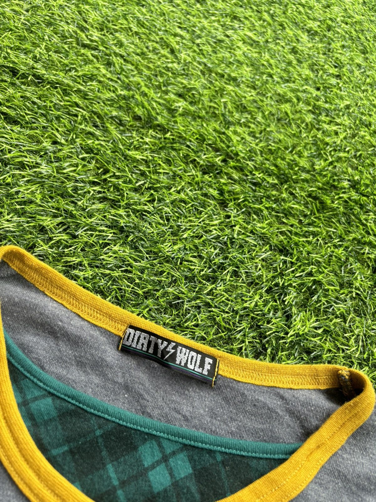Hysteric Glamour Y2k Dirty Wolf Basic quality Longsleeve Size US M / EU 48-50 / 2 - 8 Thumbnail