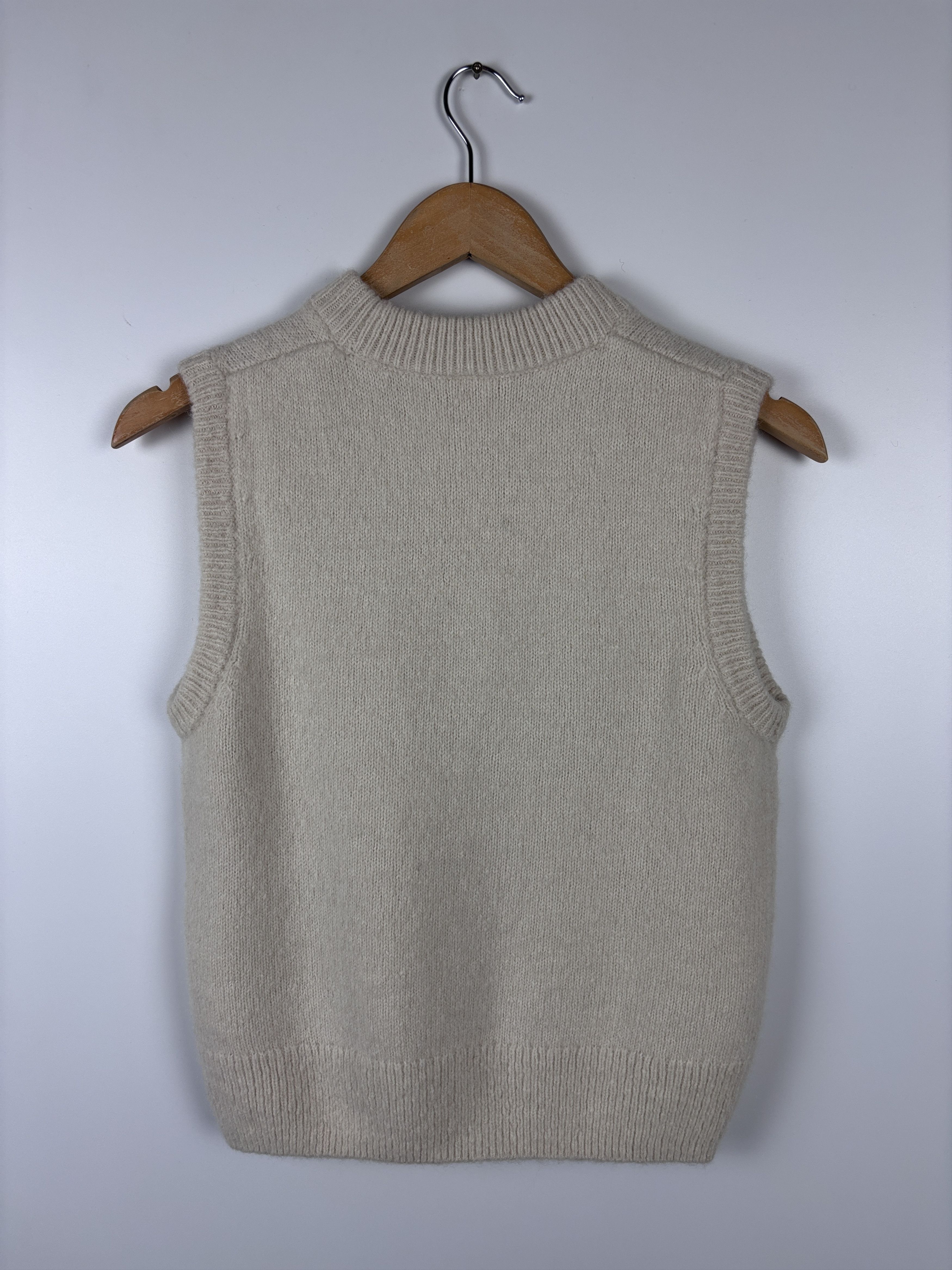 Arket Womens Arket Knitted Alpaca Yak Wool Vest Beige Size S Size S / US 4 / IT 40 - 4 Thumbnail