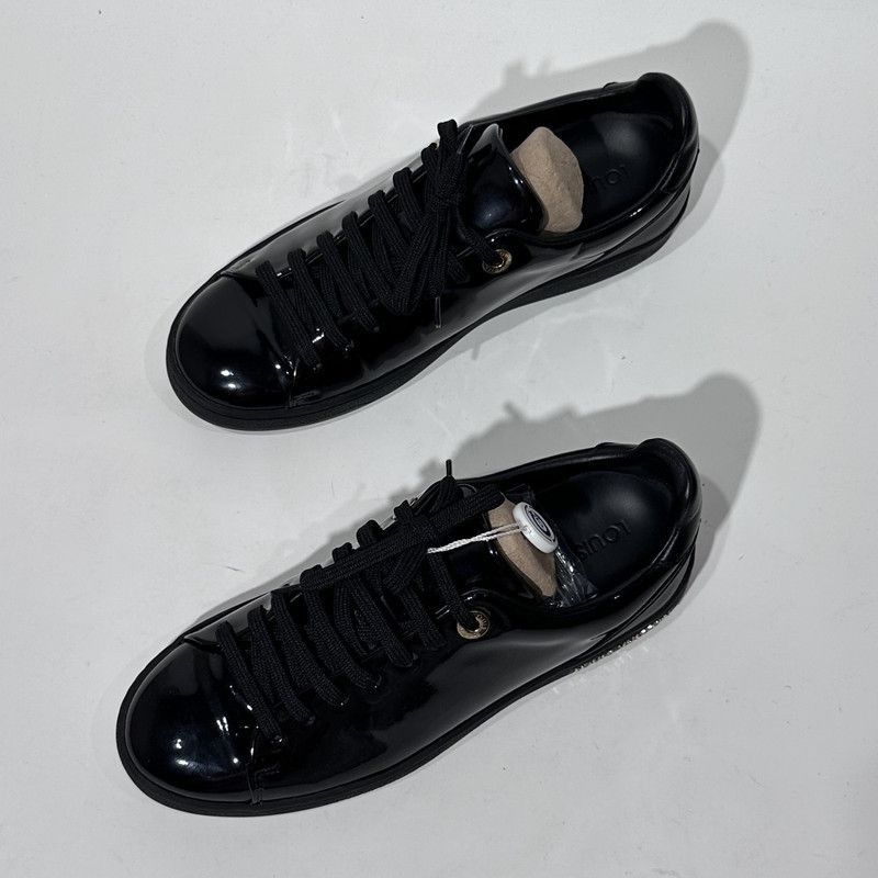 Louis Vuitton Louis Vuitton Black Low-Top Casual Sneakers for All - Size US 5.5 / EU 38 - 3 Thumbnail