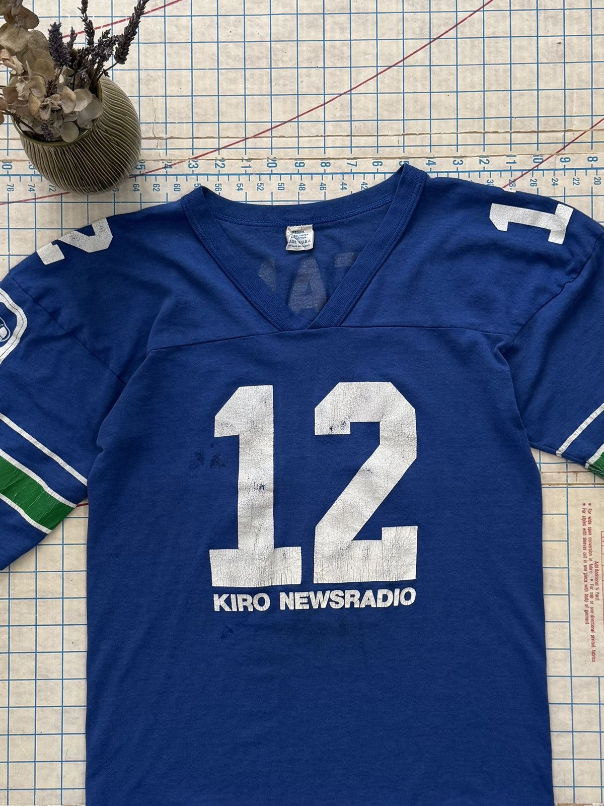 NFL × Vintage Vintage Seattle Seahawks Fan #12 V Neck Tee Fits Small Blue Size US S / EU 44-46 / 1 - 5 Thumbnail