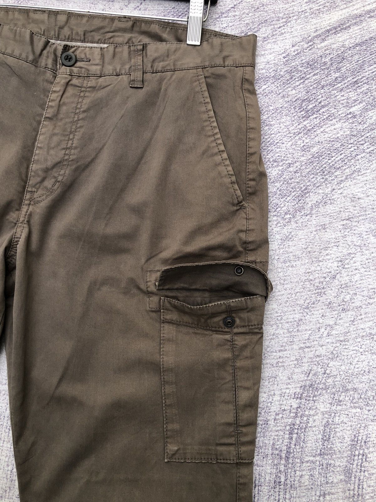 Japanese Brand × Olive × Uniqlo Japanesebrand Uniqlo Faded Olive Multipocket W35xL40 Size US 35 - 6 Thumbnail