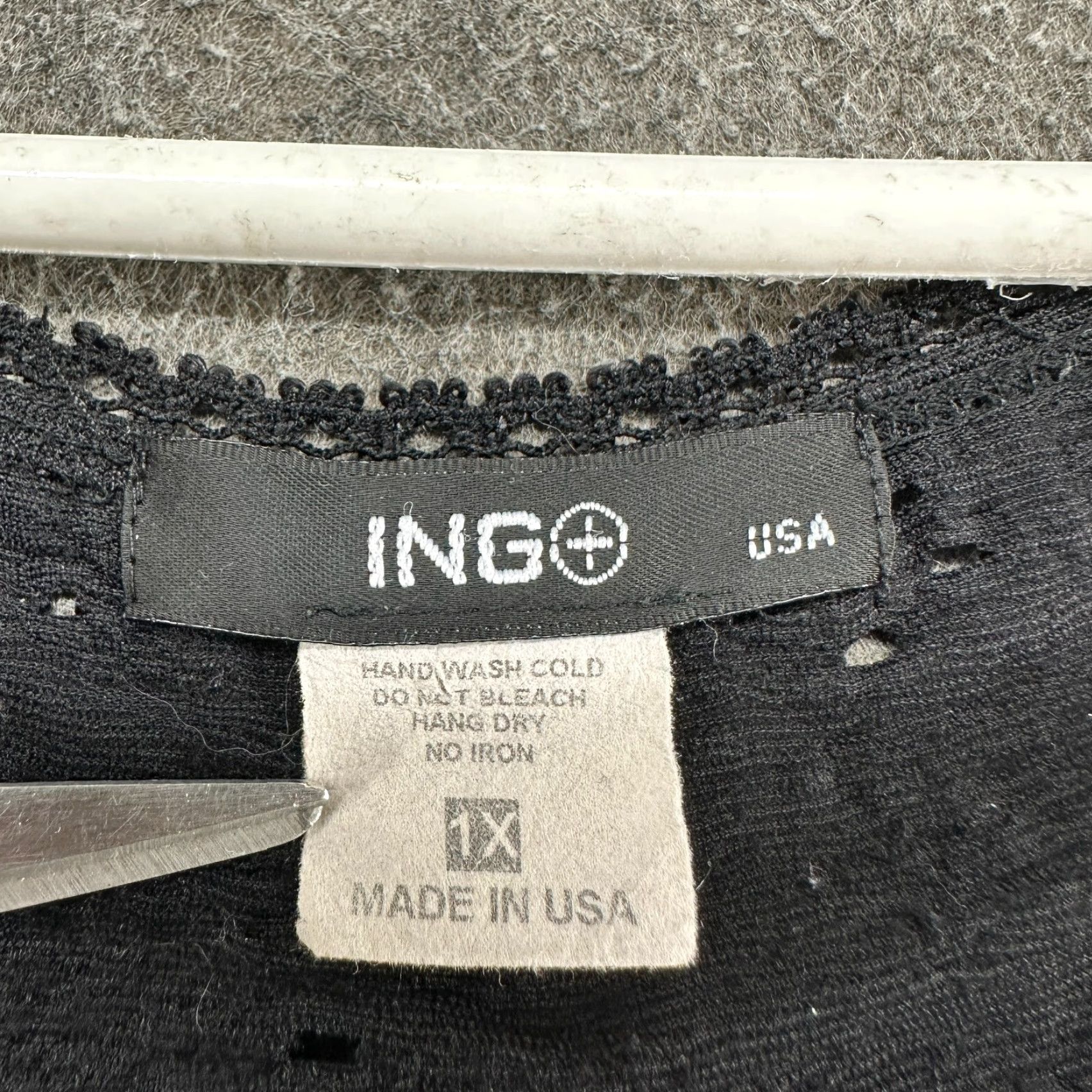 Vintage VINTAGE Ing Lace Top Womens 1X Black Long Sleeve Floral Embroidered USA Y2K Blouse Mens Womens Size XL / US 12-14 / IT 48-50 - 5 Thumbnail