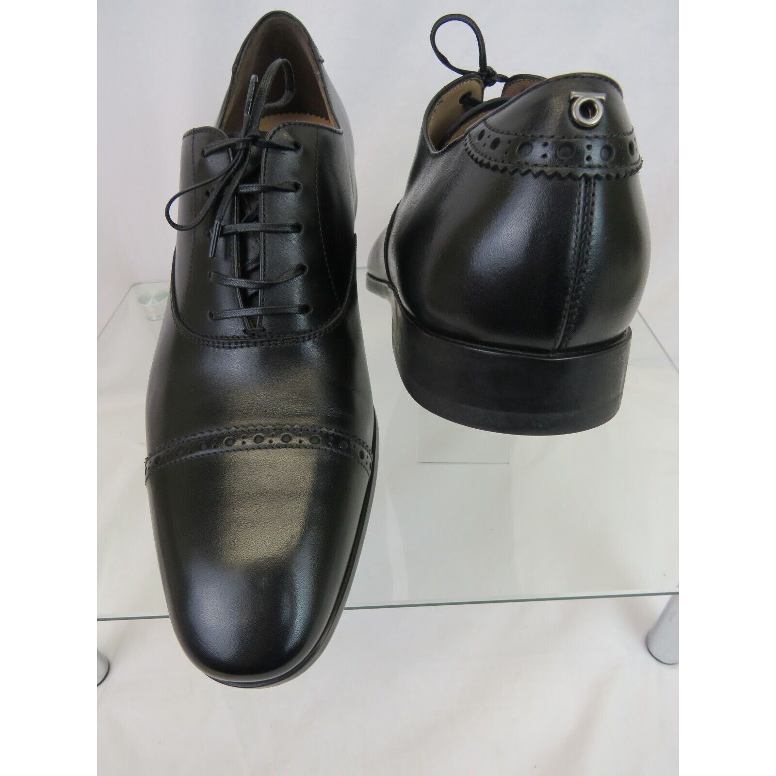 Salvatore Ferragamo FERRAGAMO BOSTON BLACK BROGUE LEATHER GANCINI OXFORDS 10 EE Size US 11 / EU 44 - 2 Thumbnail