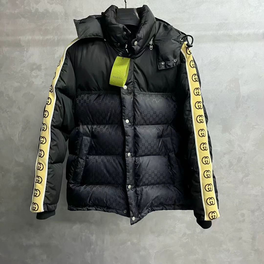 Gucci gucci black printed nylon hooded puffer jacket Size US M / EU 48-50 / 2 - 1 Thumbnail