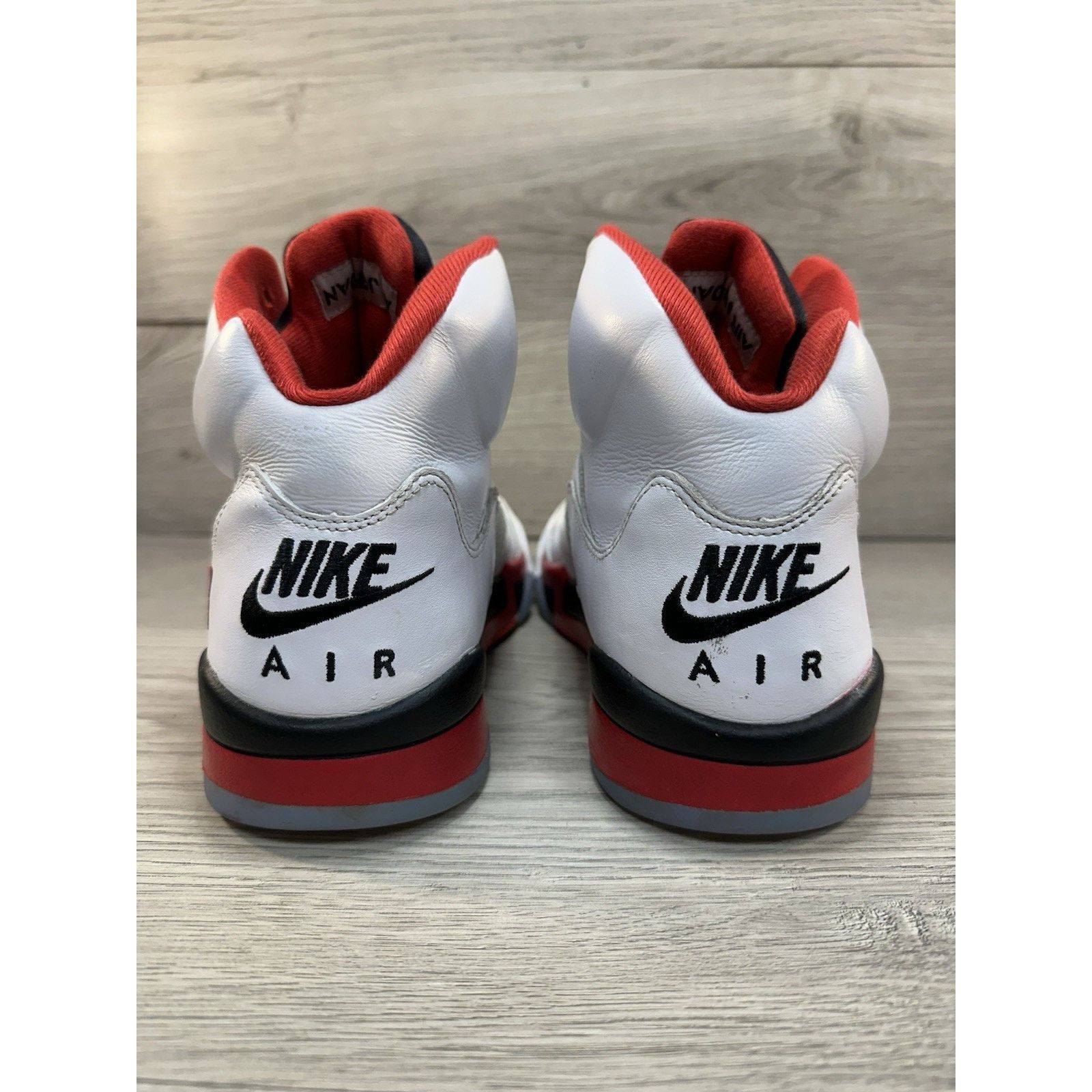 Jordan Brand Air Jordan 5 Retro Fire Red 2025 - Size 11 Size US 11 / EU 44 - 5 Thumbnail