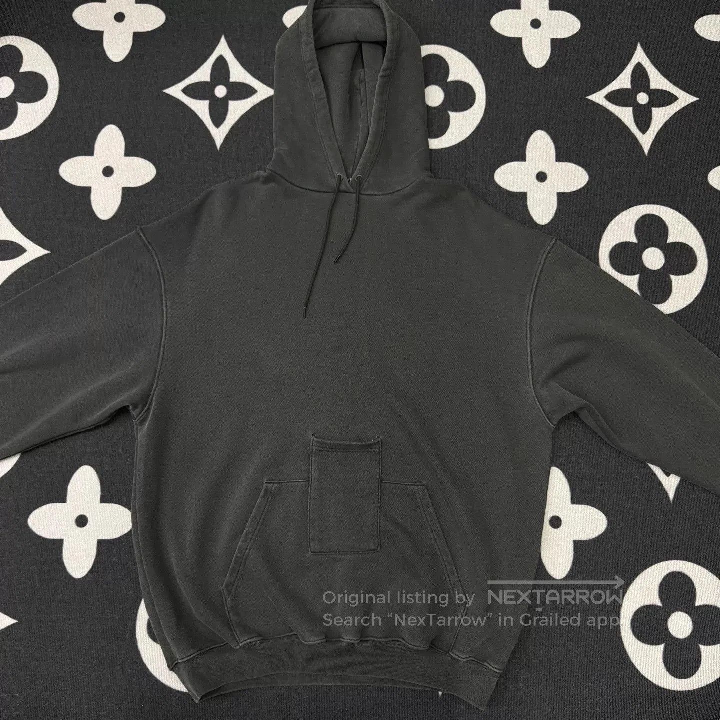 Balenciaga Balenciaga Washed Black Hoodie. Size US S / EU 44-46 / 1 - 1 Thumbnail