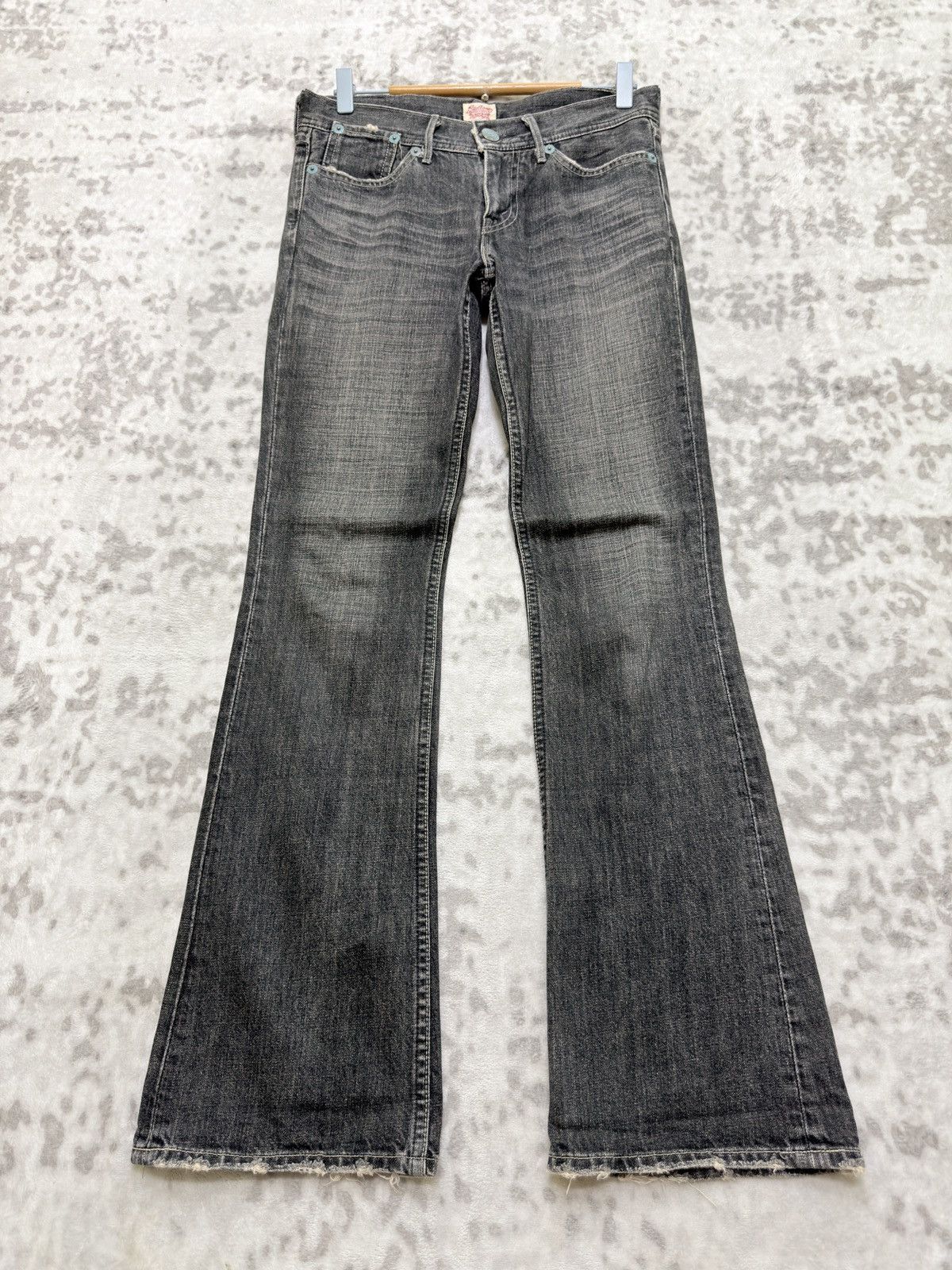 Levi's Vintage Levi’s Redloop Flare Y2K Bootcut Women Denim Size US 29 - 1 Thumbnail