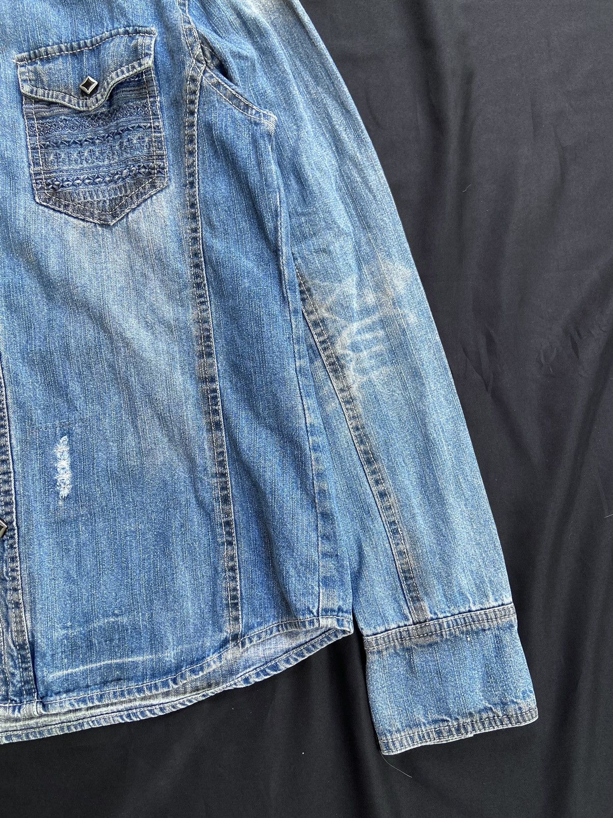 semanticdesign SEMANTIC DESIGN DISTRESSED SKULL BUTTON DOWN DENIM Size US S / EU 44-46 / 1 - 4 Thumbnail