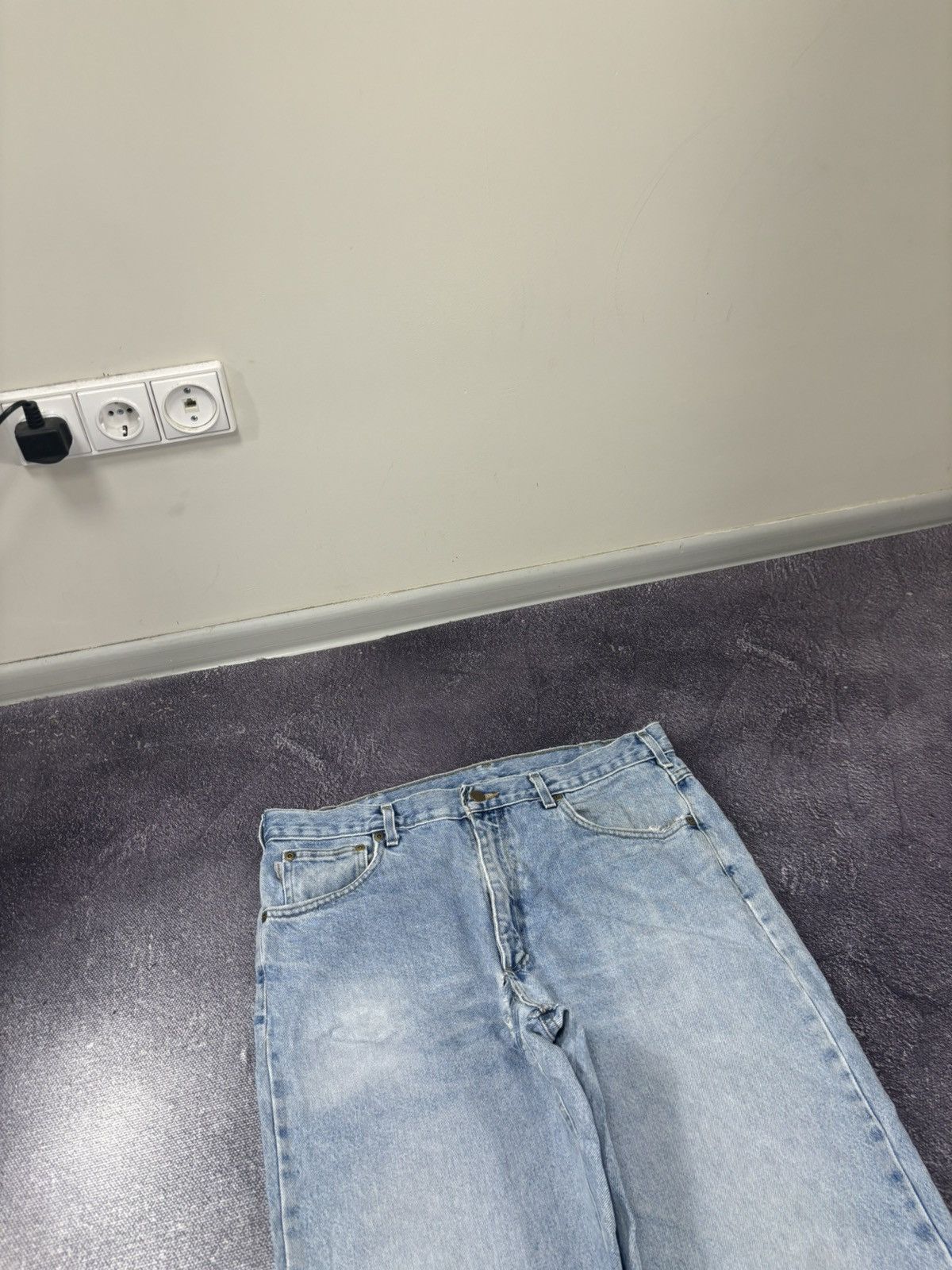 Carhartt Vintage Carhartt Relaxed Fit Faded Light Blue Denim Jeans Size US 36 / EU 52 - 12 Thumbnail