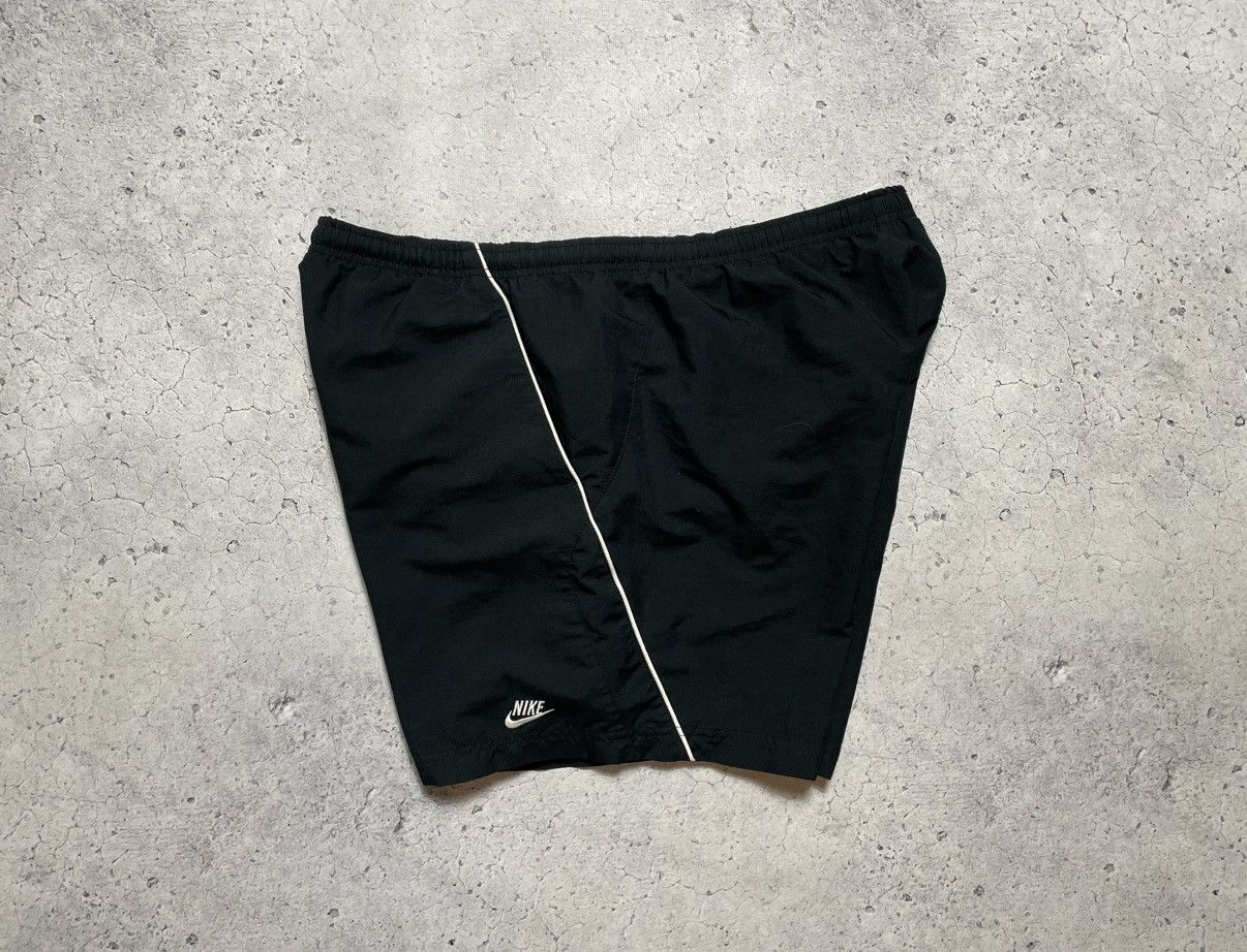 Nike × Vintage Nike Vintage Nylon Shorts Swoosh Drill Y2K Size US 36 / EU 52 - 2 Thumbnail