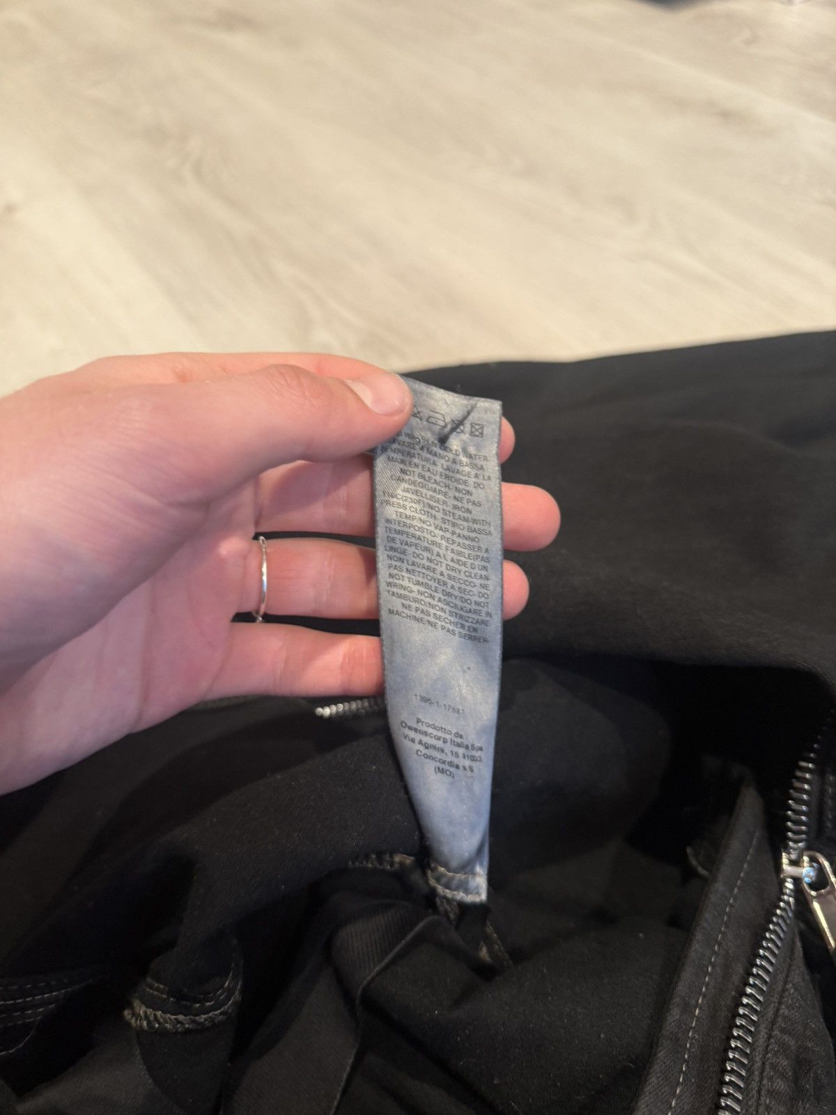 Rick Owens Drkshdw s/s 2023 black waxed denim flightsuit bodybag!! Size US 28 / EU 44 - 10 Thumbnail