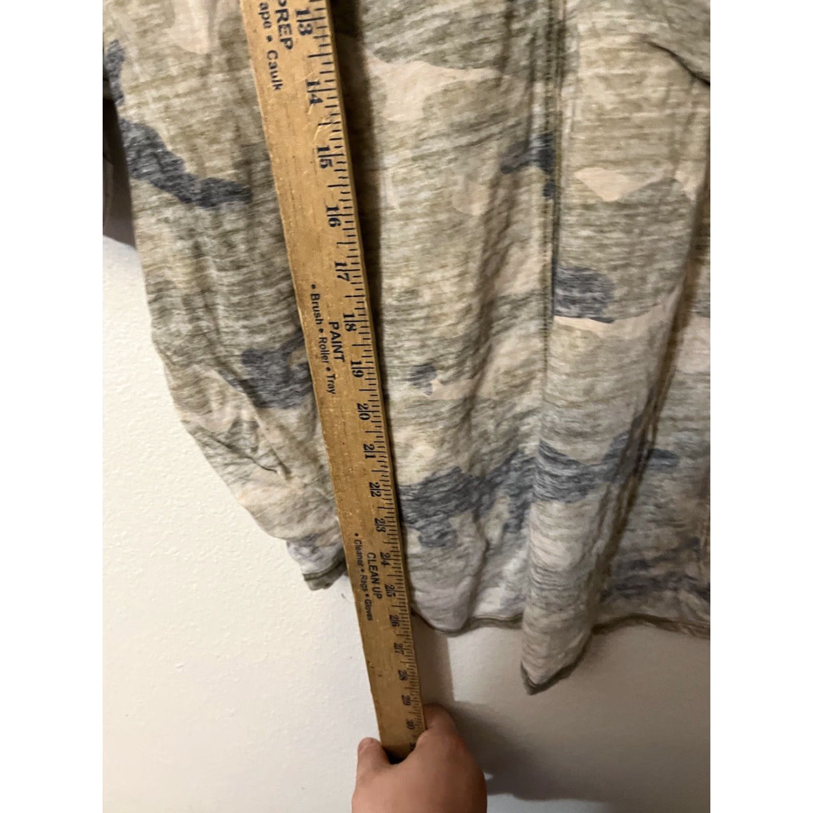 Express Express One Eleven Top Oversized Medium Tan Green Blue Camouflage 1/2 Sleeve Size M / US 6-8 / IT 42-44 - 4 Thumbnail