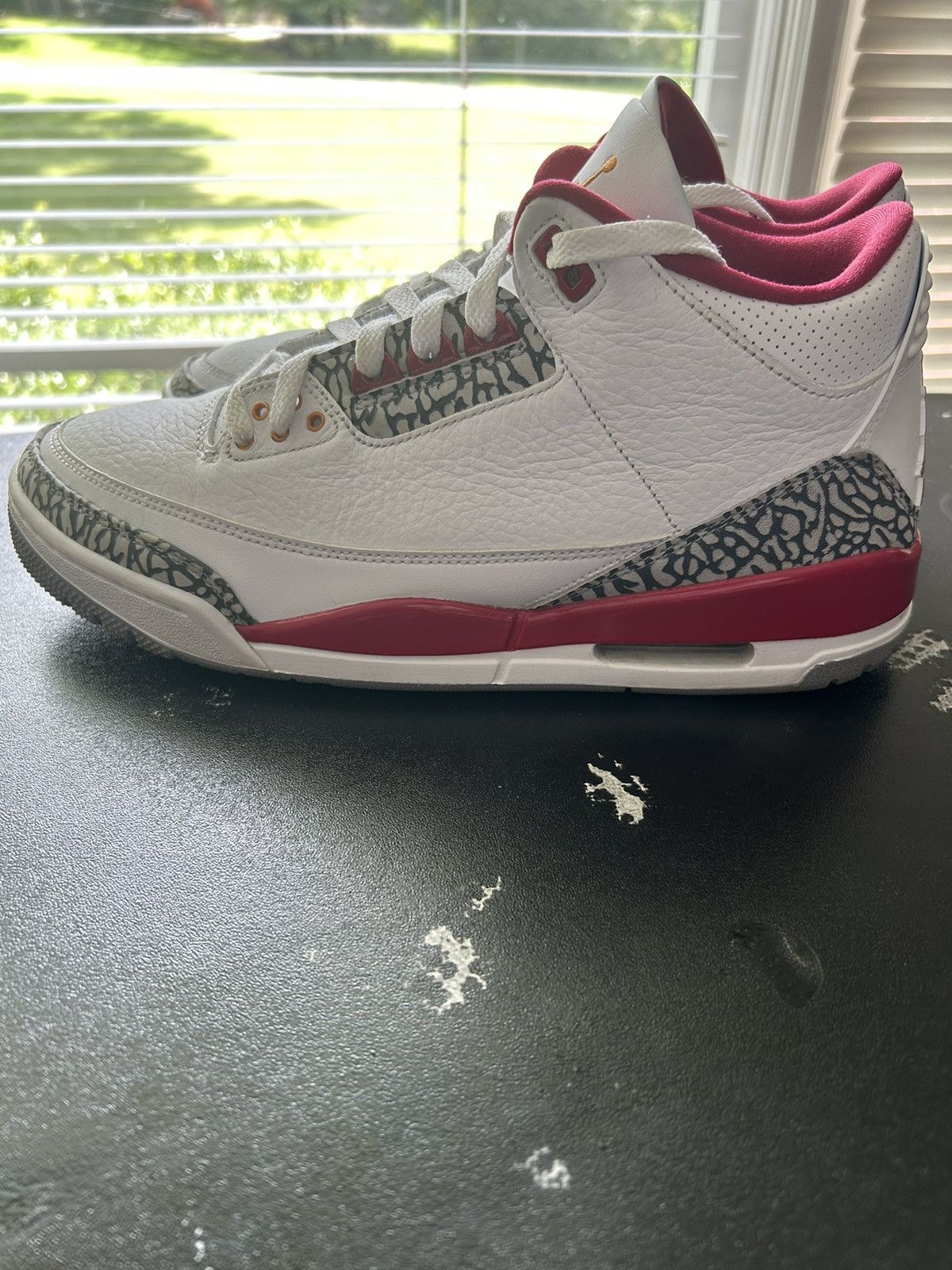 Jordan Brand Jordan 3 Retro Cardinal Red 2022 Size 10.5 Size US 10.5 / EU 43-44 - 4 Thumbnail