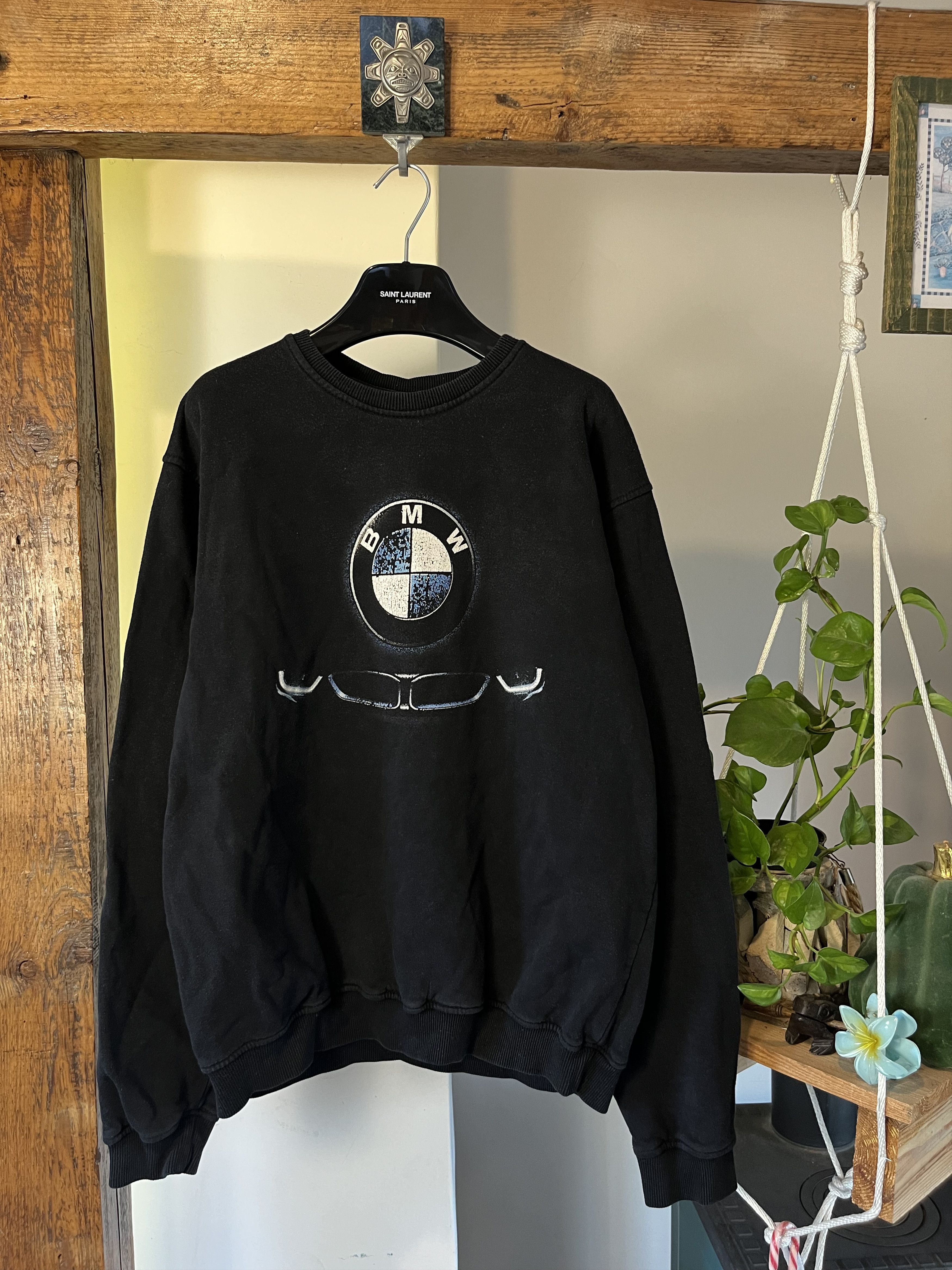 BMW Vintage 90s BMW Motor Car Racing Crewneck Sweatshirt y2k Size US L / EU 52-54 / 3 - 1 Thumbnail
