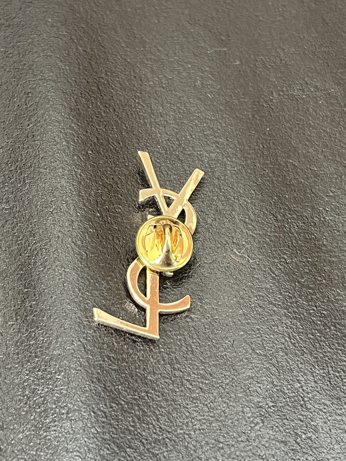 Yves Saint Laurent Yves Saint Laurent pin Size ONE SIZE - 5 Thumbnail