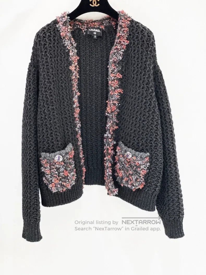 Chanel Chanel 22A High-end Workshop Series Cashmere Knitted Cardi Size XS / US 0-2 / IT 36-38 - 2 Thumbnail
