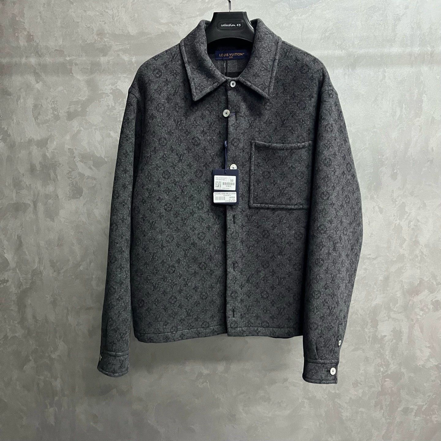 Louis Vuitton louis vuitton long sleeve button-up jacket Size US L / EU 52-54 / 3 - 1 Thumbnail