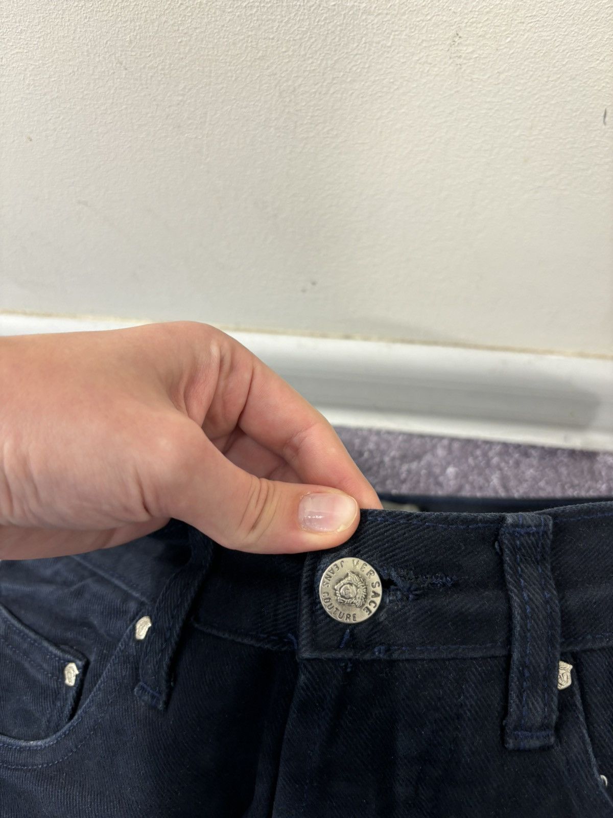 Versace Jeans Couture Vintage Versace Jeans Couture Women’s Navy Blue Flared Jeans Size 28" / US 6 / IT 42 - 8 Thumbnail