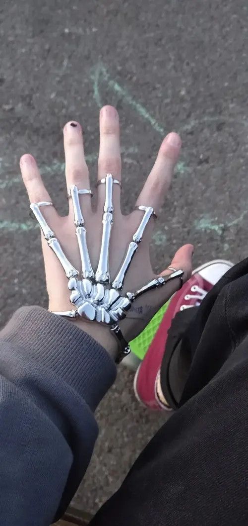 Japanese Brand Adjustable Skeleton Skull Hand Glove Size ONE SIZE - 2 Thumbnail