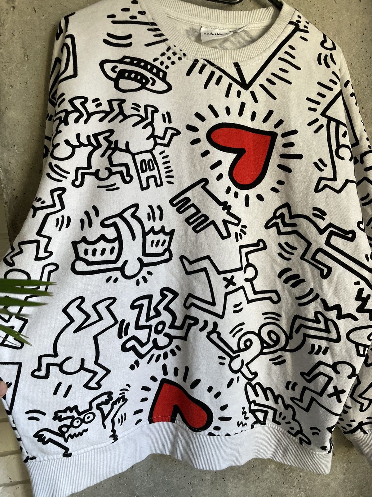 Keith Haring RARE Japanese KEITH HARING Boxy All-Over Full Print Crewneck Size US M / EU 48-50 / 2 - 5 Thumbnail