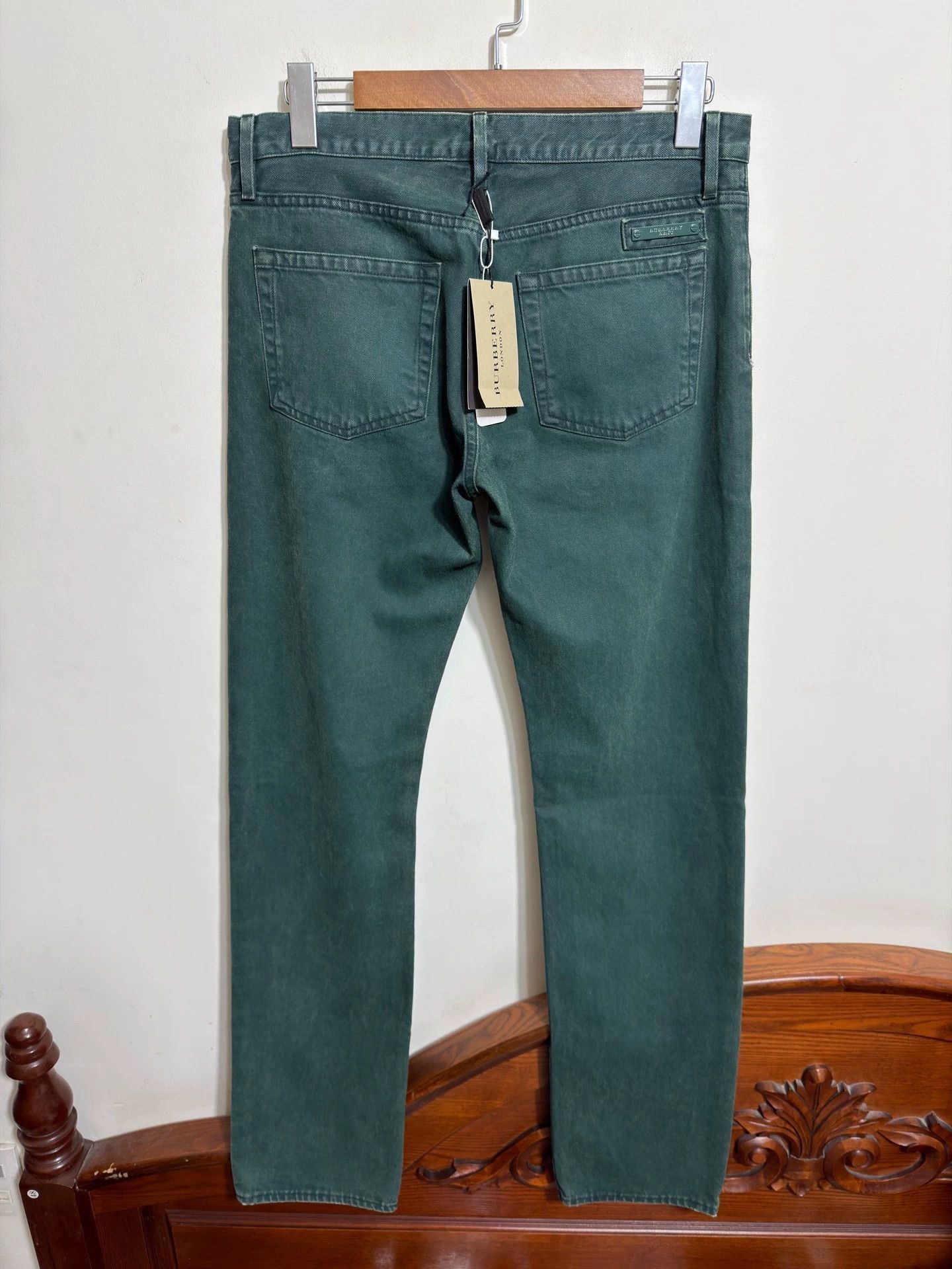 Burberry Green Denim Pants Size 32 Size US 26 / EU 42 - 2 Thumbnail